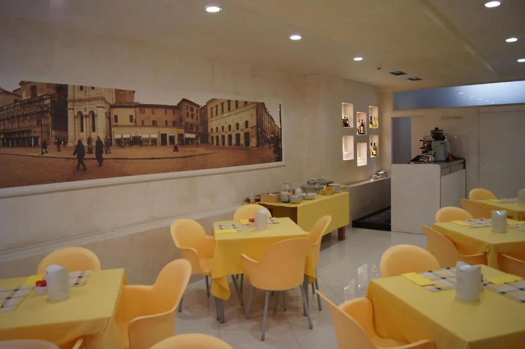 Hotel Santo Stefano Ferrara 3*,