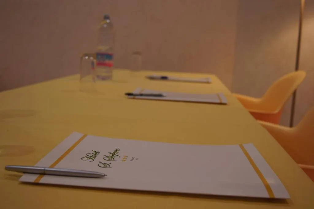 Hotel Santo Stefano Ferrara