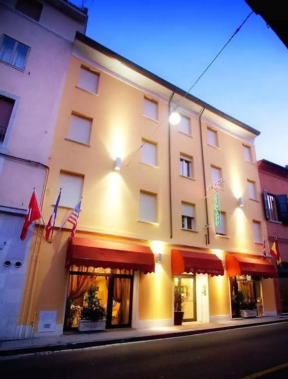Hotel Santo Stefano Ferrara